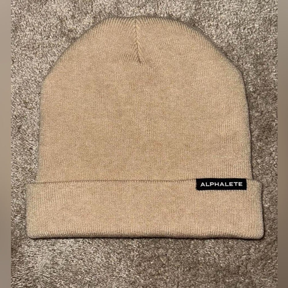 Alphalete Unisex beanie